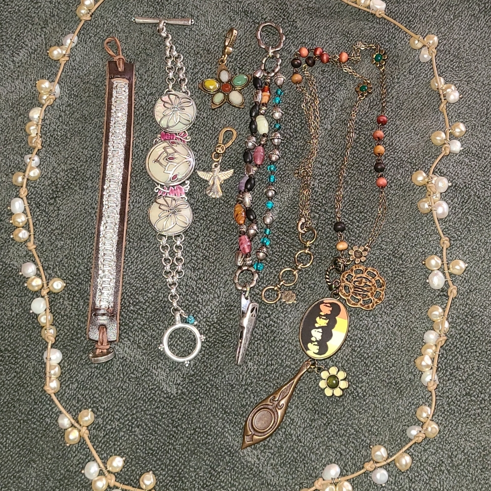 Lucky Brand Jewelry Lot - Picture 2 of 9